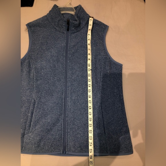 AMAZON ESSENTIALS  | SLEEVELESS VEST: XL (NWOT) - Picture 14 of 16